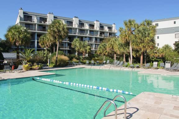 Ocean view villa w/ community pool - steps to the beach, near dining & golf