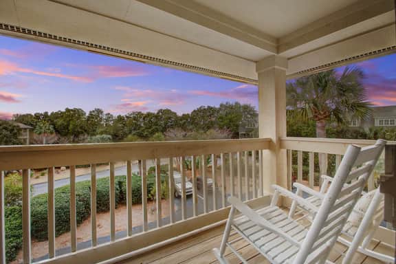 Peaceful Marsh-View with Kayaks & Beach Access 