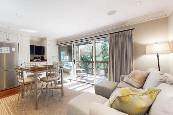 Refurbished Villa with Private Wooded Views, Tennis & Nearby Beach Access