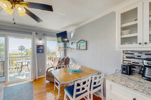 Renovated villa with gorgeous ocean views, pool, grills, & great location