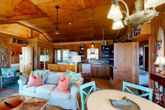 Rustic oceanfront home with screened porch, free WiFi, deck, & beach access