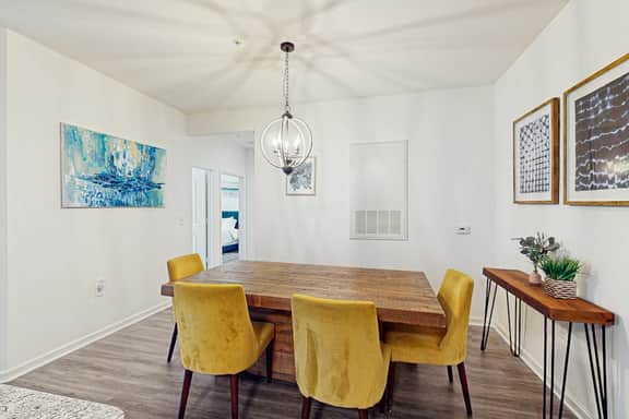 Spacious 3BR in Pet Friendly Walkable Resort with a Pool