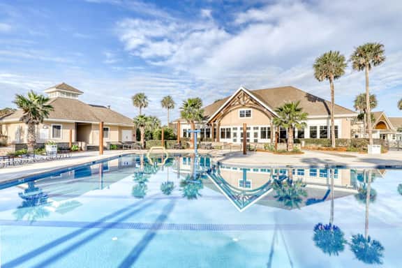 Spacious cottage with pool, tennis courts, gym facility & more