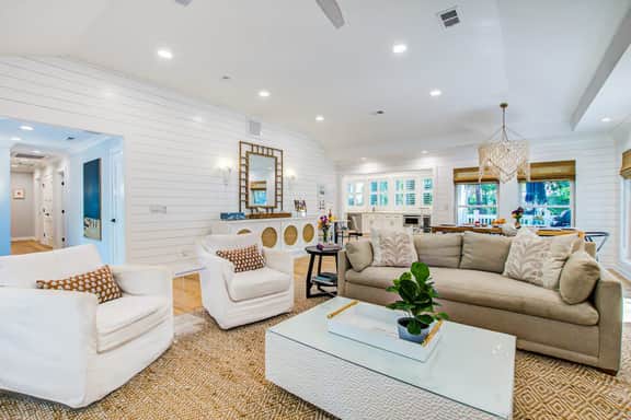 Stunning home, close to beach with large deck, pool & outdoor shower