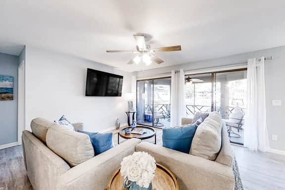 Updated beach villa with lagoon-view balcony at Kiawah Island Golf Resort