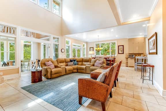 Upscale house with private pool, lagoon views - near beach & tennis