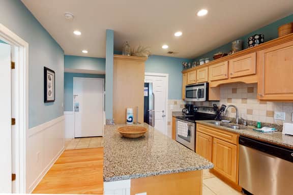 First floor ocean area villa w/ dune & wooded views - just steps from the beach - Image 4