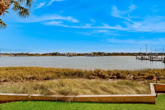 Riverfront condo near Folly Beach with balcony, views, outdoor pool & tennis - Image 3