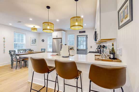 Cozy, Well-Appointed Home Near Top Charleston Destinations w/Firepit - Image 4