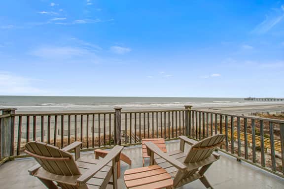 Oceanfront gem with amazing views, deck, & loft - walk to downtown Folly Beach - Image 5
