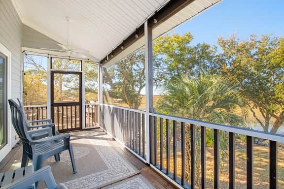 Gorgeous home with marsh views, deck, firepit & gourmet kitchen - Image 3