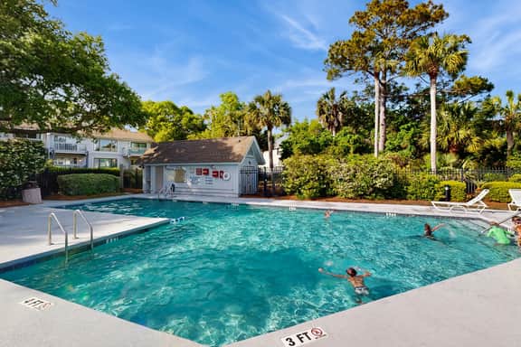 Wild Dunes condo with close proximity to beach access, on site pool & more - Image 3