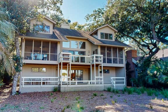 Stunning Home with river marsh views, golf course views and close beach access - Image 3