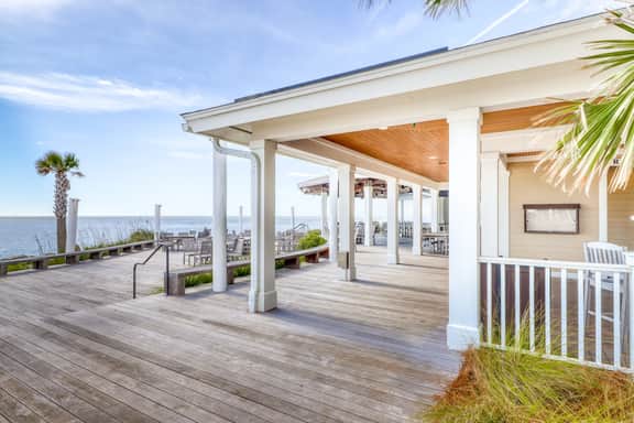Villa with screened porch & fabulous views - just across the street from the beach - Image 4