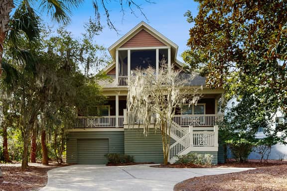 Spacious home with pool - walk to beach & golf - Image 3