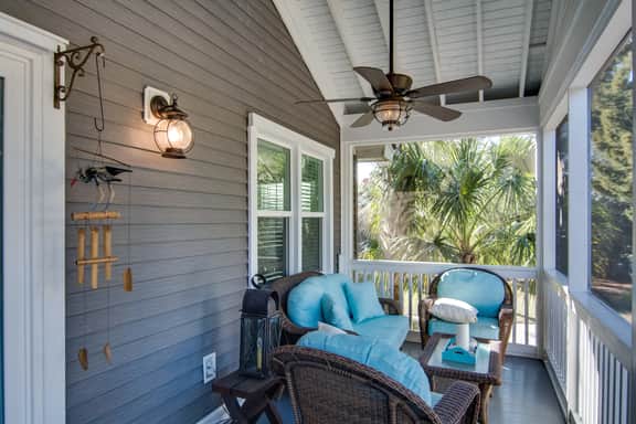 Dog-friendly coastal cottage w/deck & private gas grill - short walk to beach - Image 2