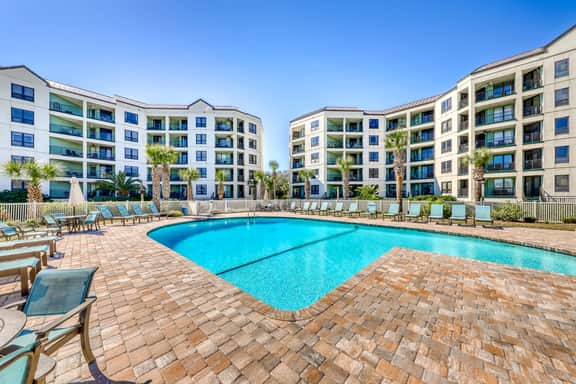 Ocean-view villa at beachfront complex with pool - walk to golf, dining, & more - Image 2