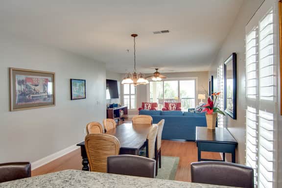 Beachfront villa w/ ocean views, private deck, pool access – steps from beach - Image 5