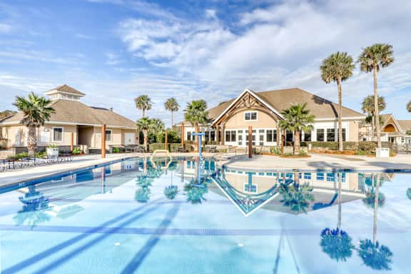 Bold villa with grill, outdoor shower & deck - by beach and Camp St. Christopher - Image 2