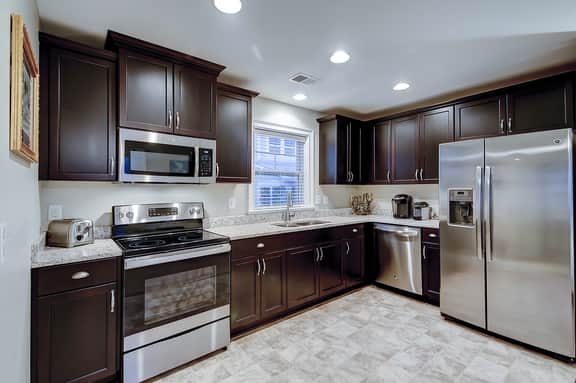 Charming studio with 3 pools, kitchenette & AC - Image 4