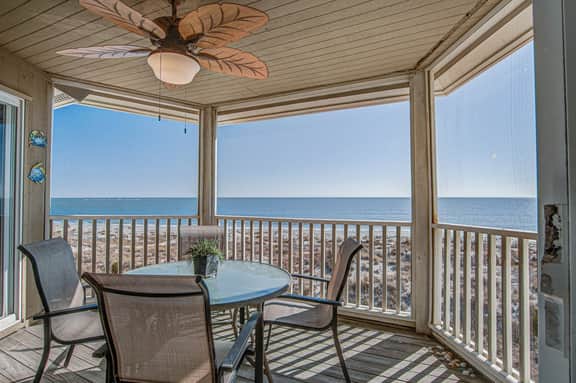 Top-floor Oceanfront Villa with spectacular ocean views - prime location - Image 5