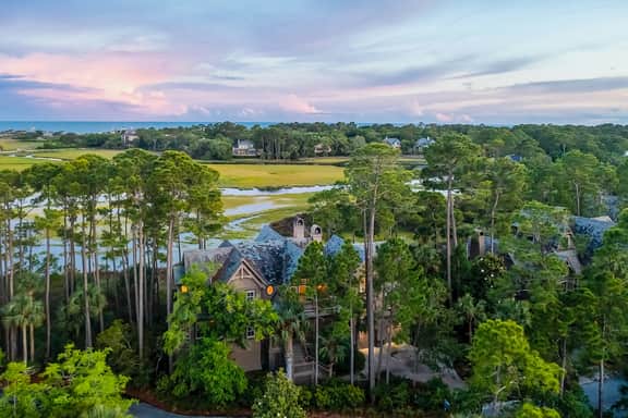 Luxurious, water view retreat with WiFi, AC, washer, dryer, screened porch. - Image 4
