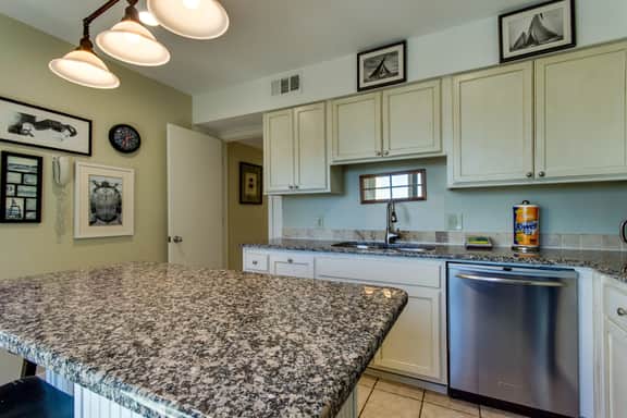 Villa with free WiFi, full kitchen, and full Seabrook Club amenity access - Image 5