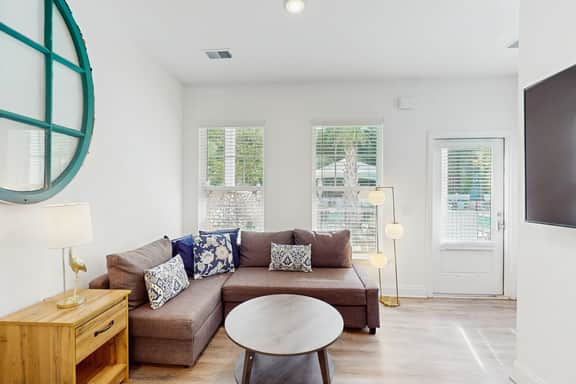 Modern 3BR Cottage in Pet Friendly Luxury Resort w/ Pool - Image 3