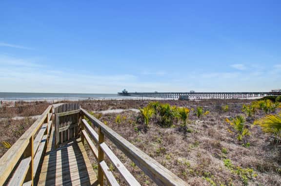 First-floor villa w/beach and ocean views from spacious balcony - Image 2
