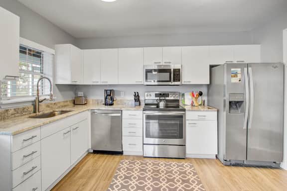 Dog-friendly, ocean-view getaway with grill, deck, beach access & basketball - Image 2