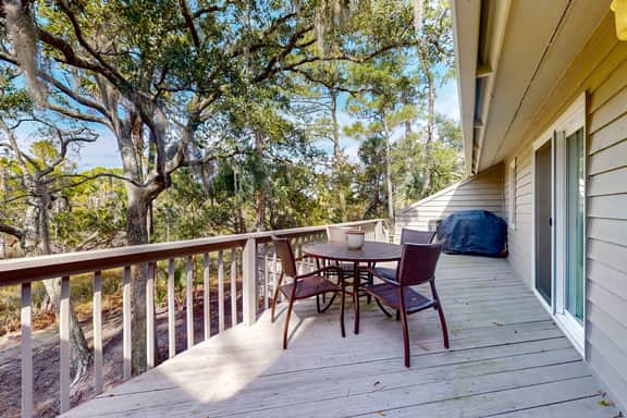Peaceful Island Escape by Osprey Point | Close to Golf, Bikes & Beach - Image 2